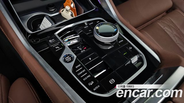 BMW X6 (G06) xDrive40d M Sport Online Exclusive 2025 — фото 9