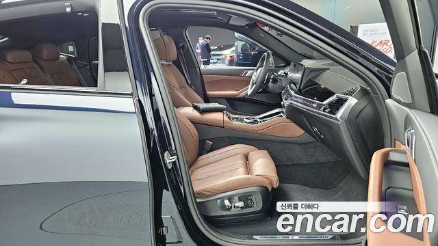 BMW X6 (G06) xDrive40d M Sport Online Exclusive 2025 — фото 10