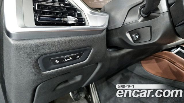 BMW X6 (G06) xDrive40d M Sport Online Exclusive 2025 — фото 20