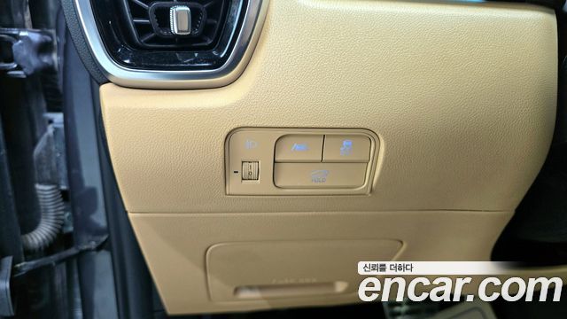 Kia Sorento (IV) Gasoline 2.5T 2WD Signature 2021 — фото 14