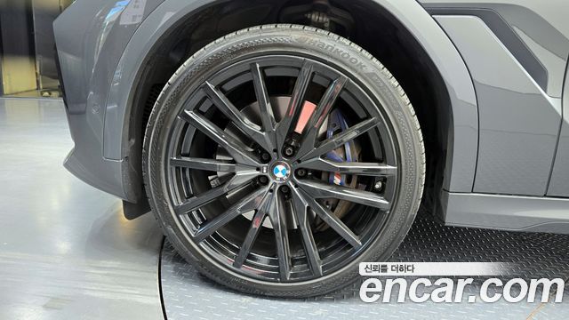 BMW X6 (G06) xDrive40d M Sport Online Exclusive 2023 — фото 5