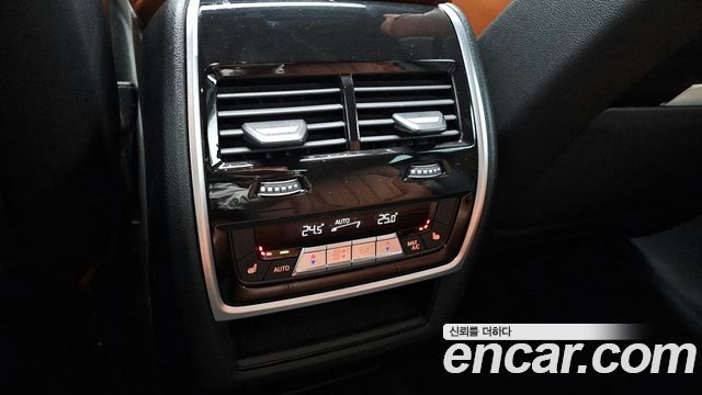 BMW X6 (G06) xDrive40d M Sport Online Exclusive 2023 — фото 22