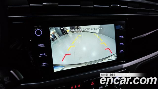 KG Mobility (SsangYong) Beautiful Korando Gasoline 1.5 2WD C5 Plus 2022 — фото 16