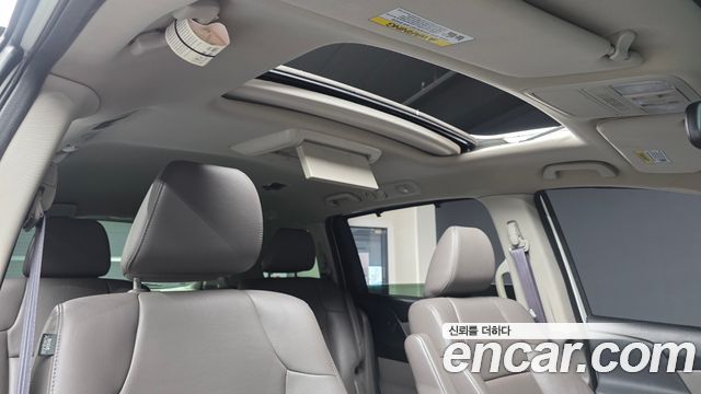 Honda Odyssey 3.5 4th 2015 — фото 16