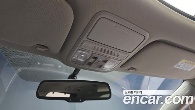 Honda Odyssey 3.5 4th 2015 — фото 18