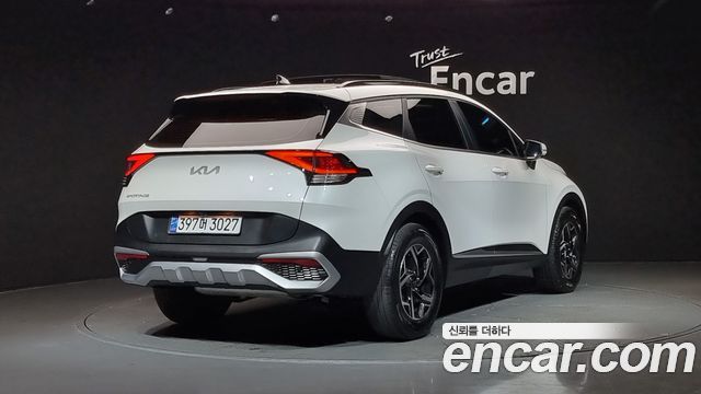 Kia Sportage (V) Gasoline 1.6 Turbo 2WD Prestige 2022 — фото 2