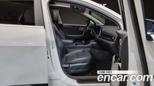 Kia Sportage (V) Gasoline 1.6 Turbo 2WD Prestige 2022 — фото 10