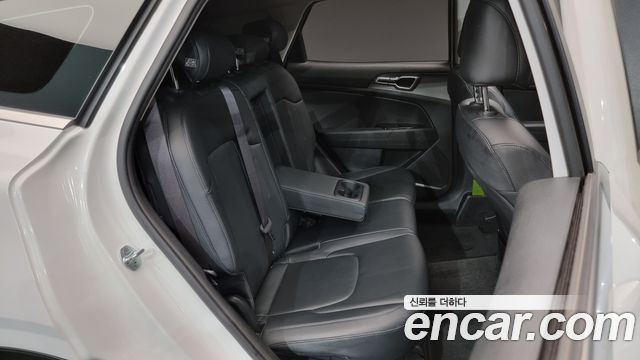 Kia Sportage (V) Gasoline 1.6 Turbo 2WD Prestige 2022 — фото 12