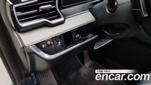 Kia Sportage (V) Gasoline 1.6 Turbo 2WD Prestige 2022 — фото 16