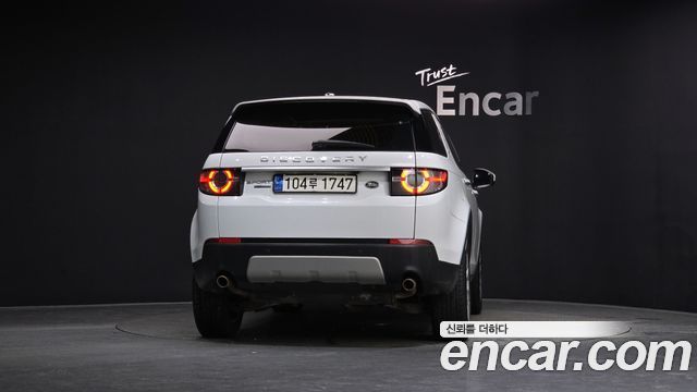 Land Rover Discovery Sport 2.0 TD4 HSE Luxury 2016 — фото 4