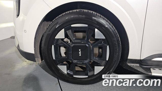 Kia Carnival (IV) Gasoline 7-Seater Hi Limousine Signature 2024 — фото 5