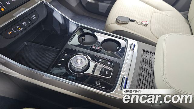 Kia Carnival (IV) Gasoline 7-Seater Hi Limousine Signature 2024 — фото 9