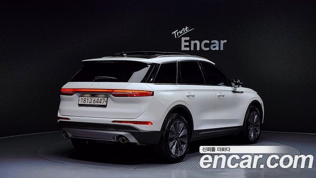 Lincoln Corsair 2.0 Reserve AWD 2021 — фото 2