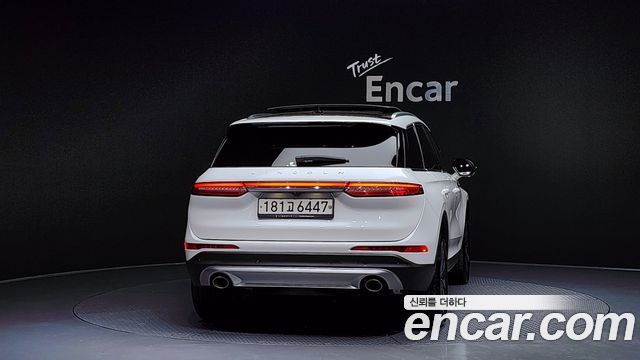 Lincoln Corsair 2.0 Reserve AWD 2021 — фото 4