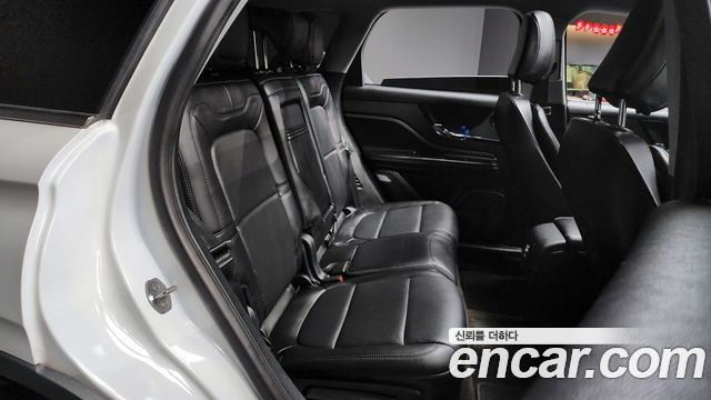Lincoln Corsair 2.0 Reserve AWD 2021 — фото 12