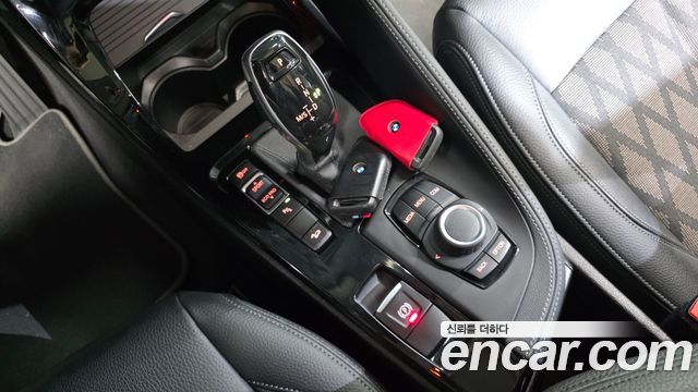 BMW X1 (F48) xDrive 20i xLine 2021 — фото 9