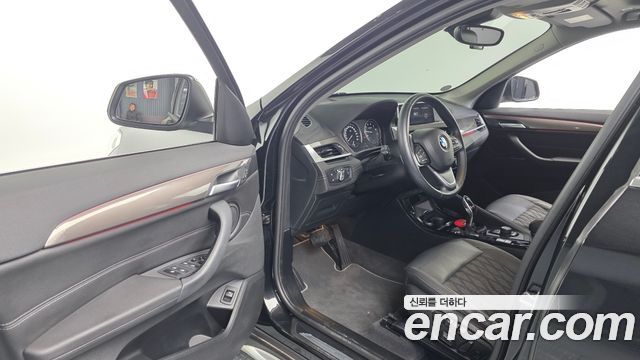 BMW X1 (F48) xDrive 20i xLine 2021 — фото 10