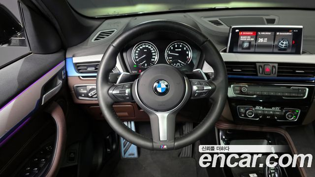 BMW X1 (F48) xDrive 20i M Sport 2021 — фото 13
