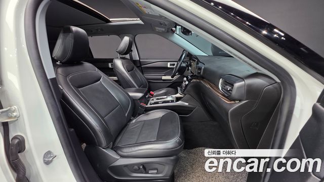 Ford Explorer (VI) 2.3 LimIted 4WD 2022 — фото 10