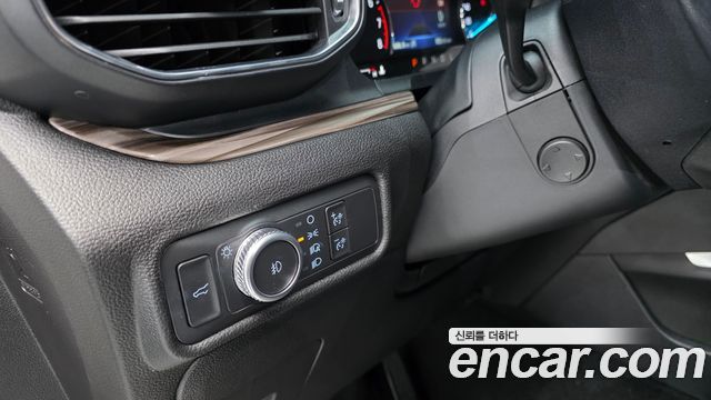 Ford Explorer (VI) 2.3 LimIted 4WD 2022 — фото 13