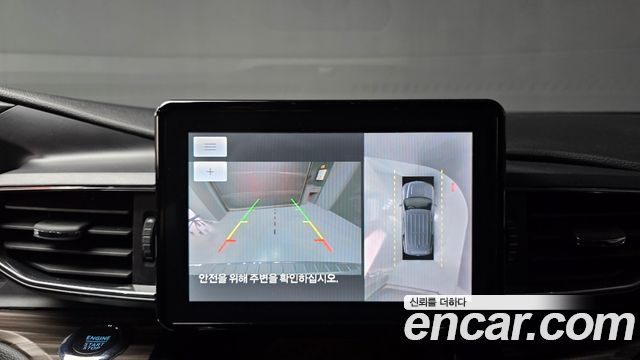 Ford Explorer (VI) 2.3 LimIted 4WD 2022 — фото 17