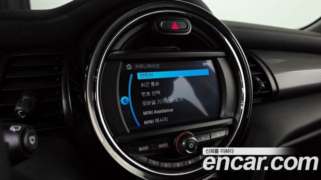 MINI Cooper 5Door Standard 3rd 2019 — фото 13