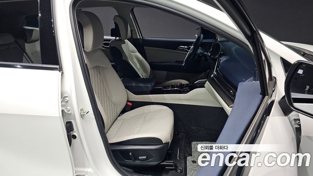 Kia Sportage (V) Gasoline 1.6 Turbo 2WD Signature Gravity 2022 — фото 10