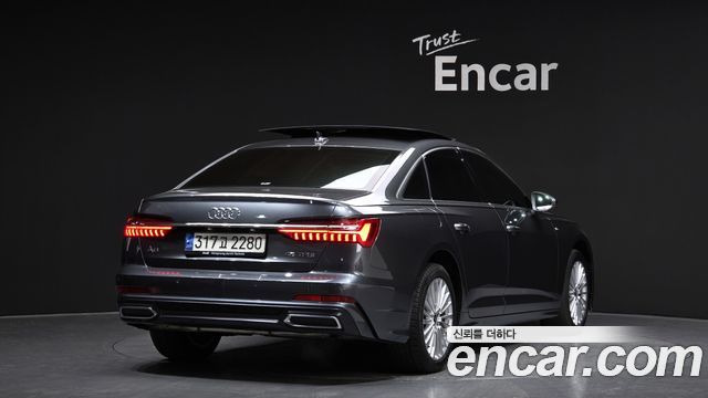 Audi A6 (C8) 45 TFSI Premium 2021 — фото 2
