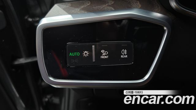Audi A6 (C8) 45 TFSI Premium 2021 — фото 17