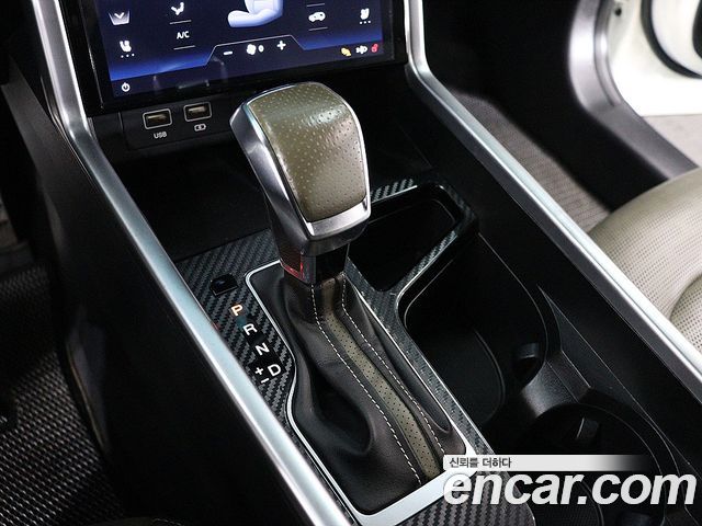 KG Mobility (SsangYong) Torres Gasoline 1.5 2WD T7 2023 — фото 9