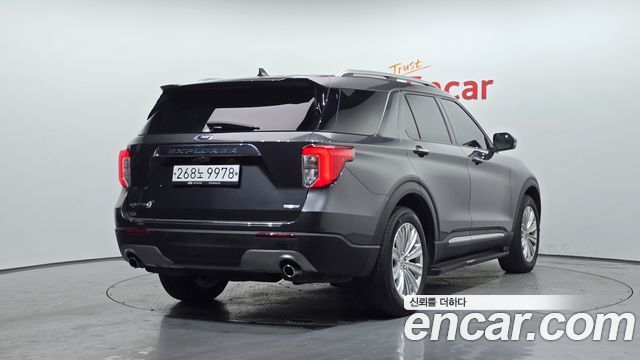 Ford Explorer (VI) 2.3 LimIted 4WD 2020 — фото 2