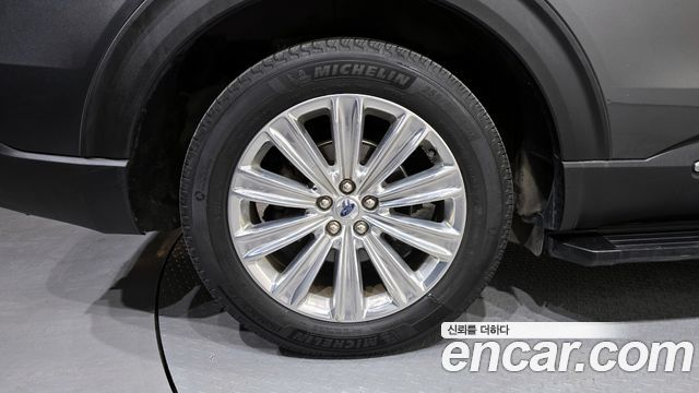 Ford Explorer (VI) 2.3 LimIted 4WD 2020 — фото 5