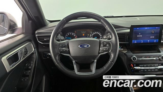 Ford Explorer (VI) 2.3 LimIted 4WD 2020 — фото 13