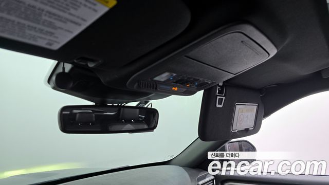 Ford Explorer (VI) 2.3 LimIted 4WD 2020 — фото 17