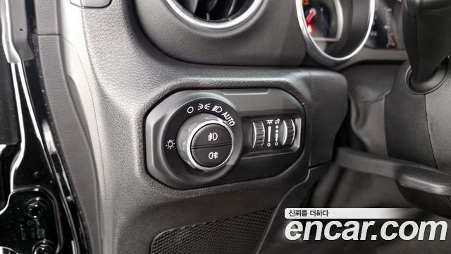 Jeep Wrangler (JL) 2.0 Rubicon Recon 4Door Recon Edition 2020 — фото 18