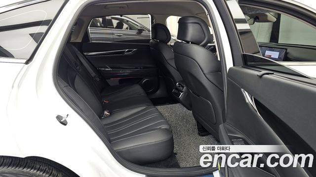 Genesis G80 (RG3) Gasoline 2.5 Turbo 2WD 2025 — фото 12