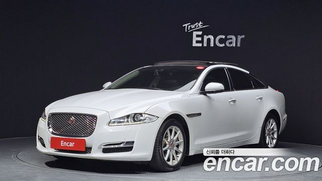 Jaguar XJ 2.0 Luxury SWB X351