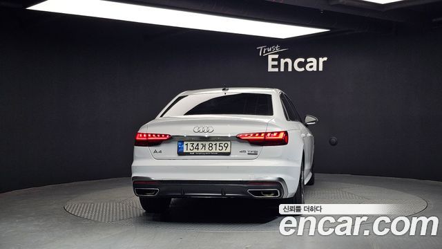 Audi A4 (B9) 45 TFSI Quattro Premium 2021 — фото 4