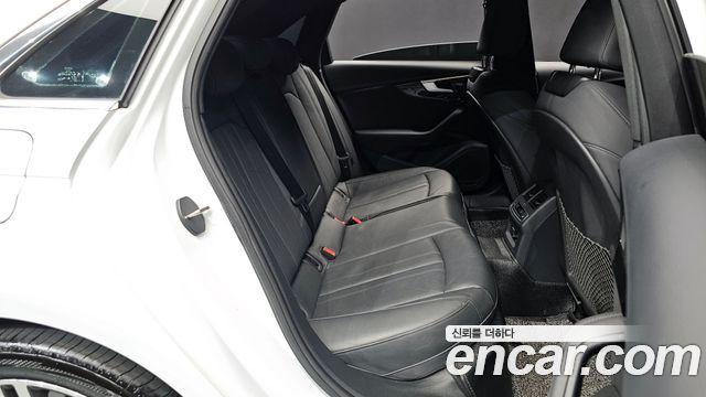 Audi A4 (B9) 45 TFSI Quattro Premium 2021 — фото 12