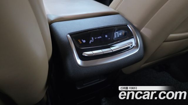 Cadillac XT6 3.6 Sport 2021 — фото 17