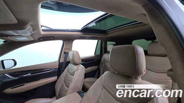 Cadillac XT6 3.6 Sport 2021 — фото 19