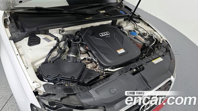 Audi A4 35 TDI Quattro Dynamic B8 2015 — фото 6