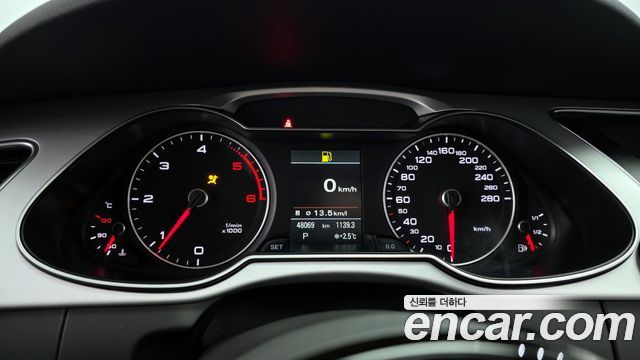 Audi A4 35 TDI Quattro Dynamic B8 2015 — фото 8
