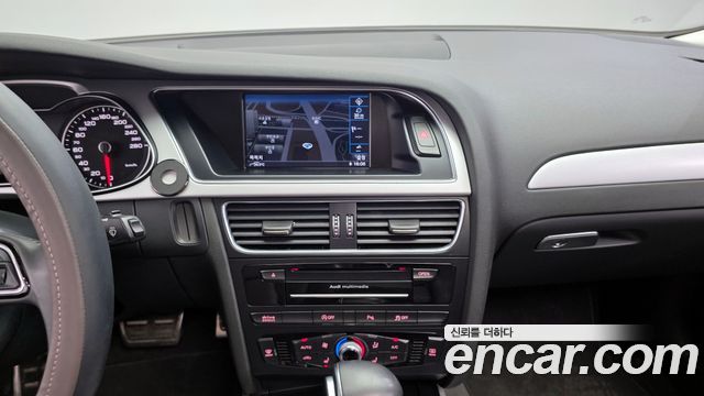 Audi A4 35 TDI Quattro Dynamic B8 2015 — фото 14
