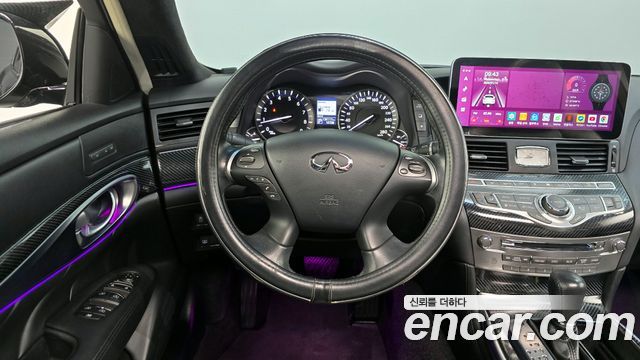 Infiniti Q70 3.7 AWD 2015 — фото 13