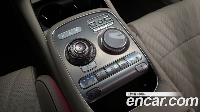 Genesis G90 (RS4) Gasoline 3.5 Turbo AWD 2023 — фото 9
