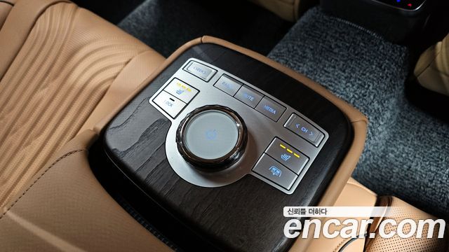 Genesis G80 (RG3) Gasoline 2.5 Turbo AWD 2023 — фото 23
