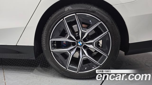 BMW 5 Series (G60) 523d M Sport 2025 — фото 5