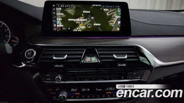 BMW 5 Series (G30) 530i xDrive Luxury Plus 2018 — фото 14