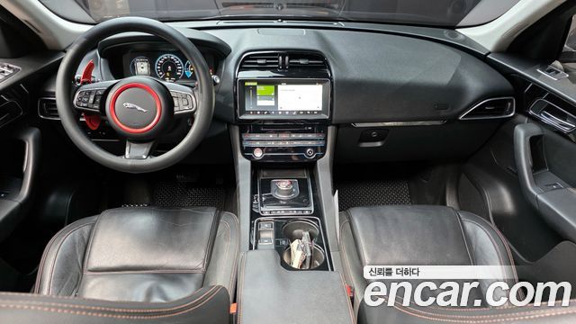Jaguar F-PACE 20d Prestige 2017 — фото 7